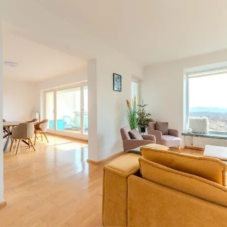Kreuzberg Haus In 1a Lage Feriehus *